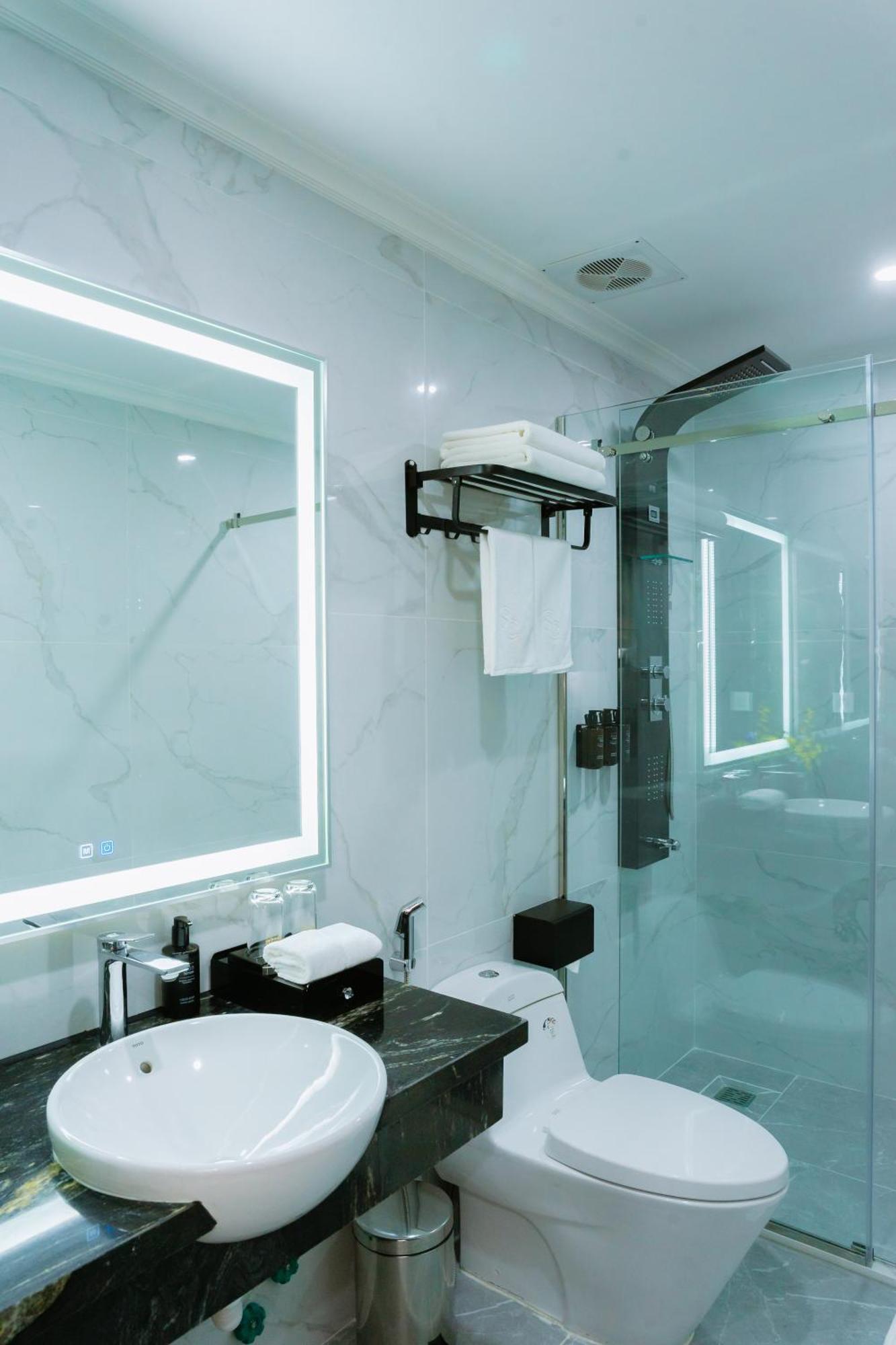 Sc Luxury Hotel Ha Long Exterior foto